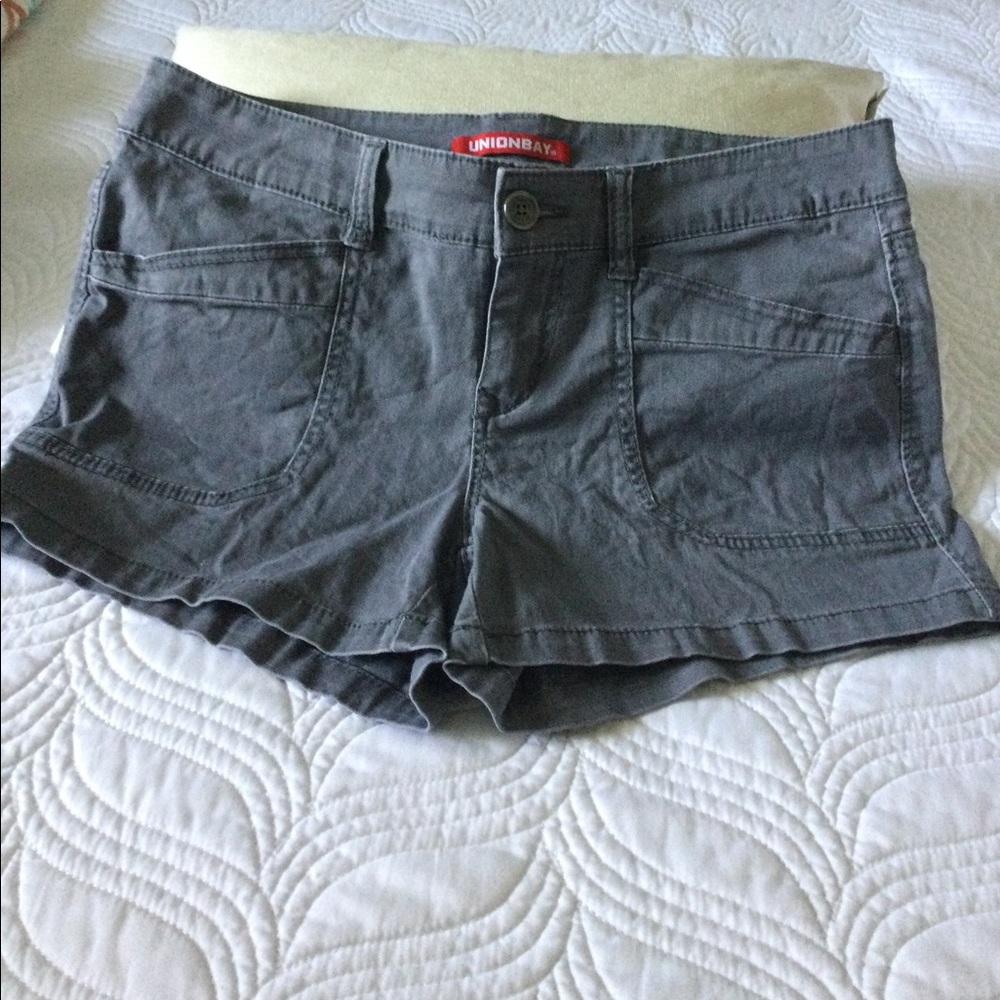 Women’s/Junior’s Union Bay Short Size 9.